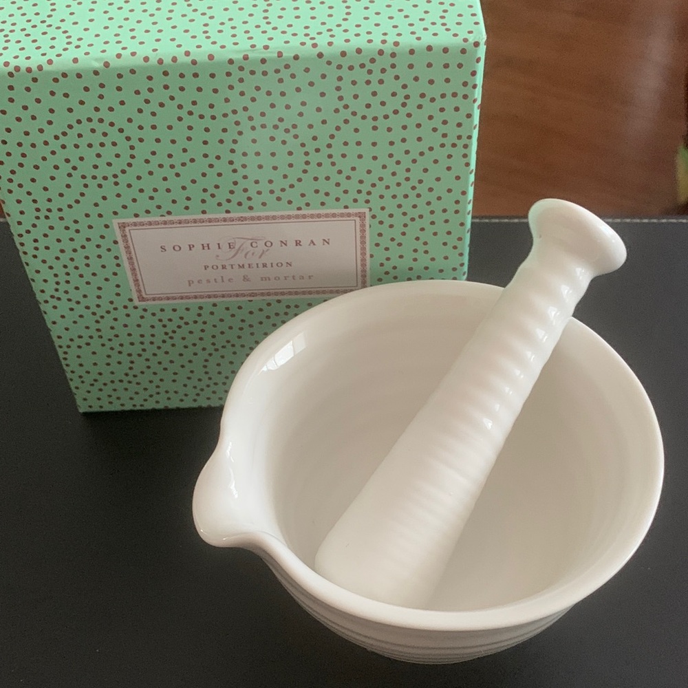 Portmeirion White Pestle & Mortar Set